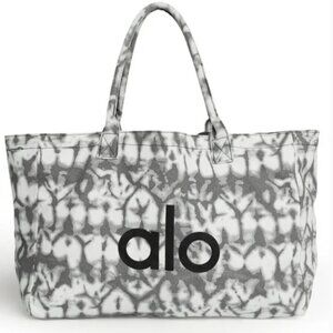 NEW ALO Tote - Large Tye Dye Shopper
